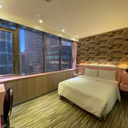 191 Hotel Taoyuan Exteriör bild