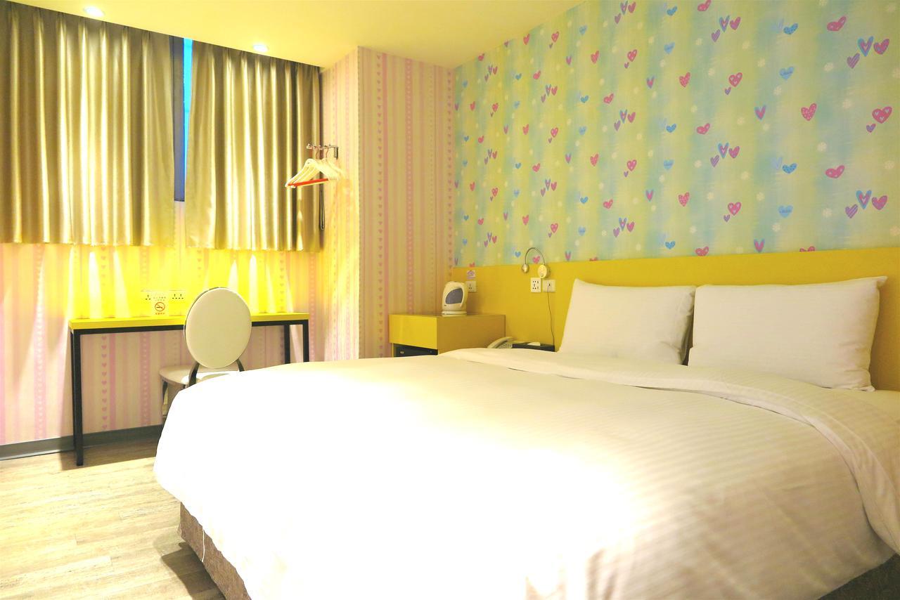 191 Hotel Taoyuan Exteriör bild